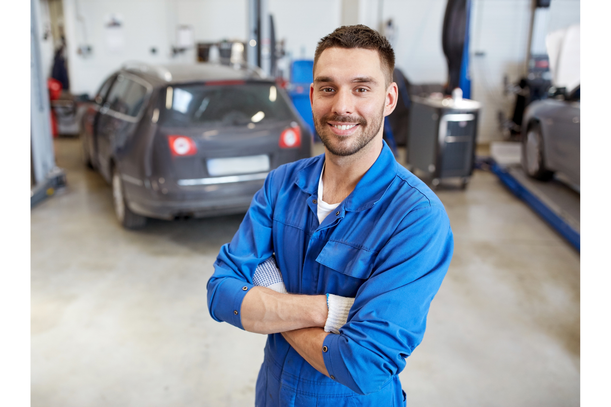 Mechaniker in der Werkstatt